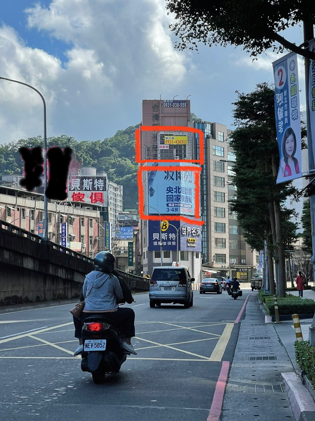 黃金店面的頂樓牆面招牌帆布廣出租-0-